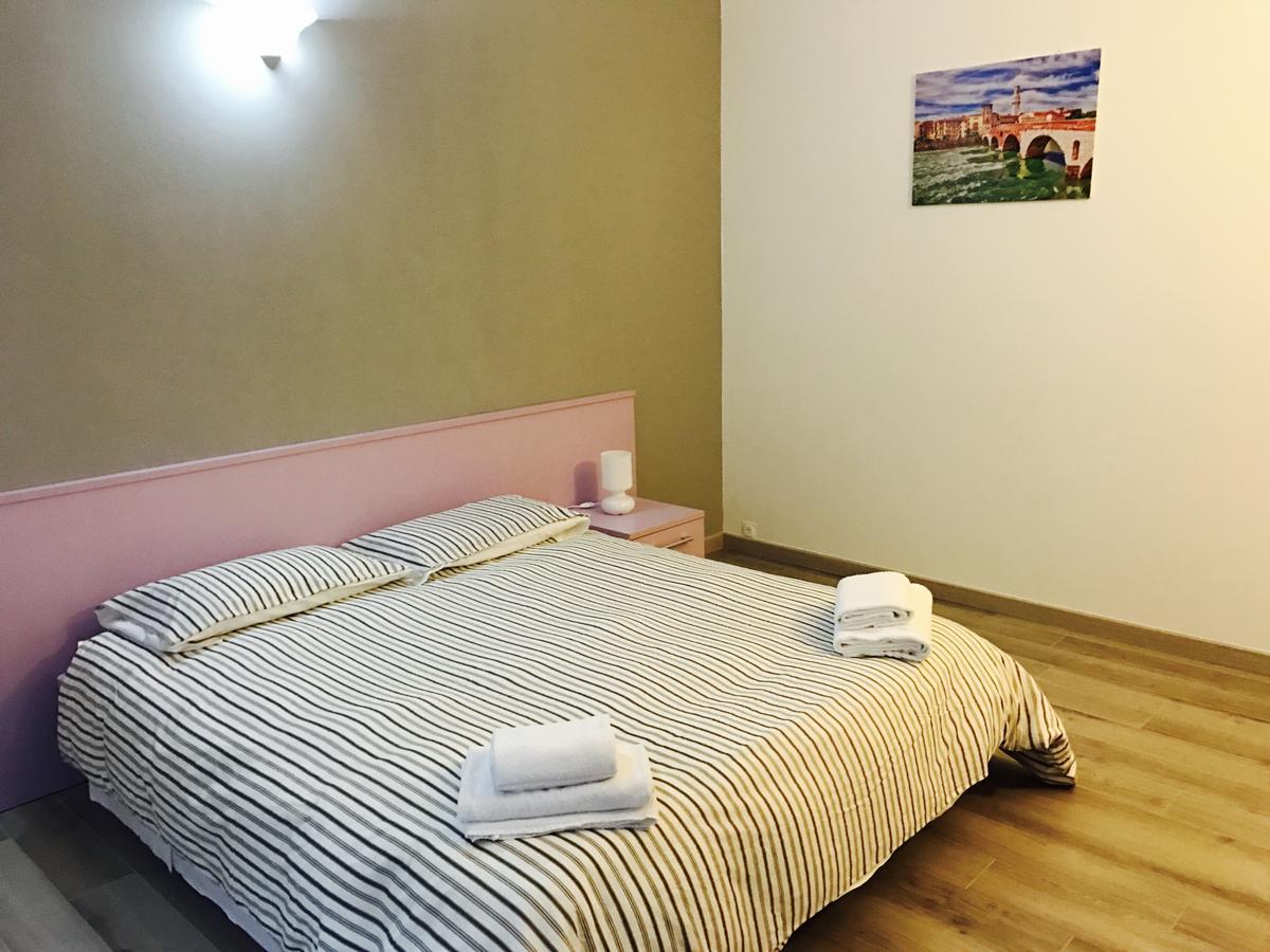 Simoni 10 Hotell Verona Exteriör bild